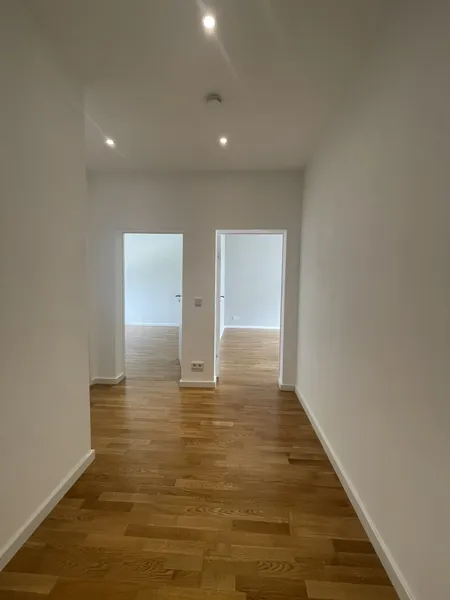Untermiete (3-6 Monate): 2-Zimmer Wohnung mit EBK in Berlin-Kreuzberg — photo 1